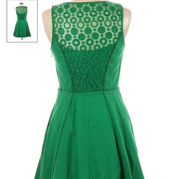 Jessica Simpson - Picture 2 of 3